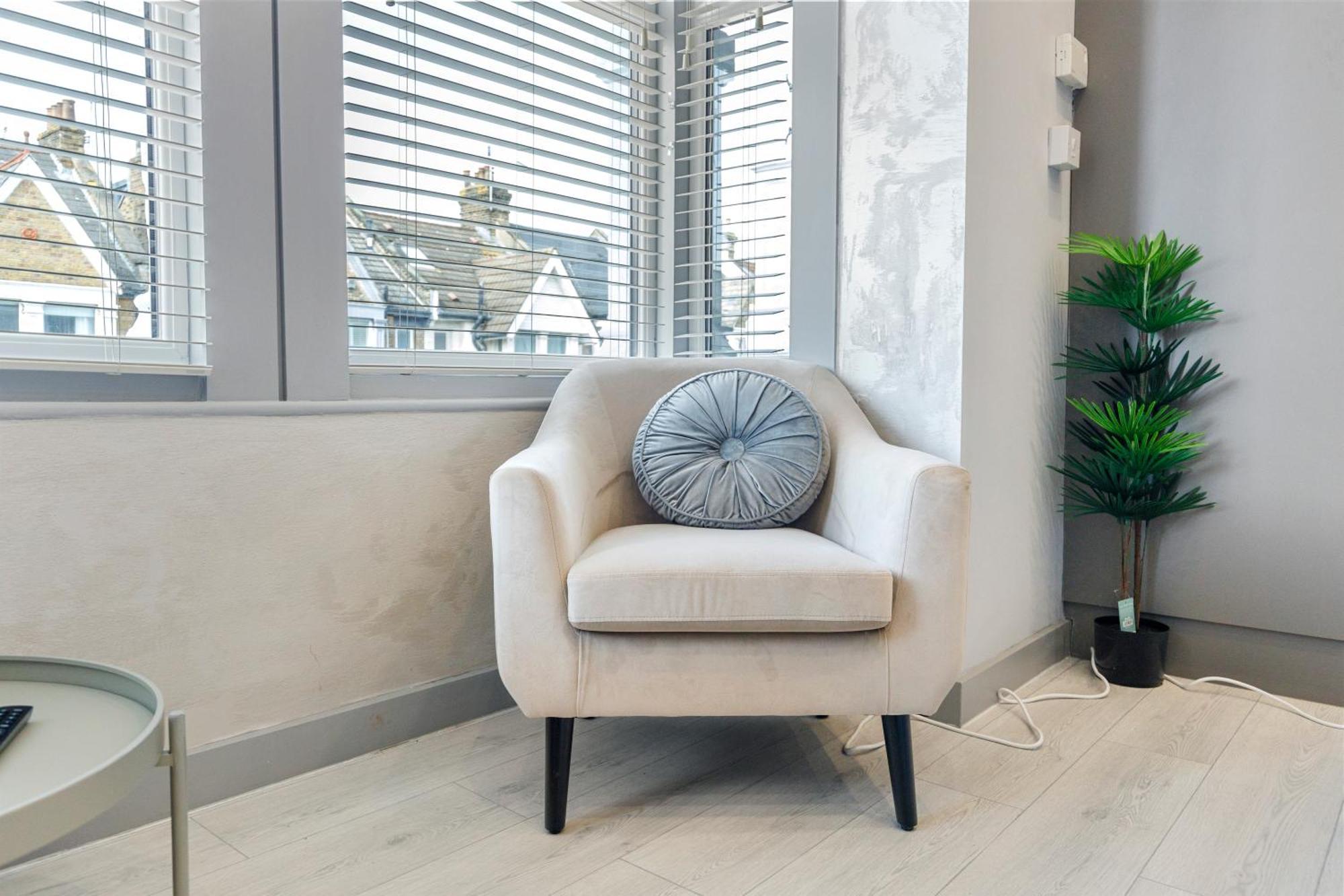 Wembley Luxury 3 Bedroom Лондон Екстериор снимка